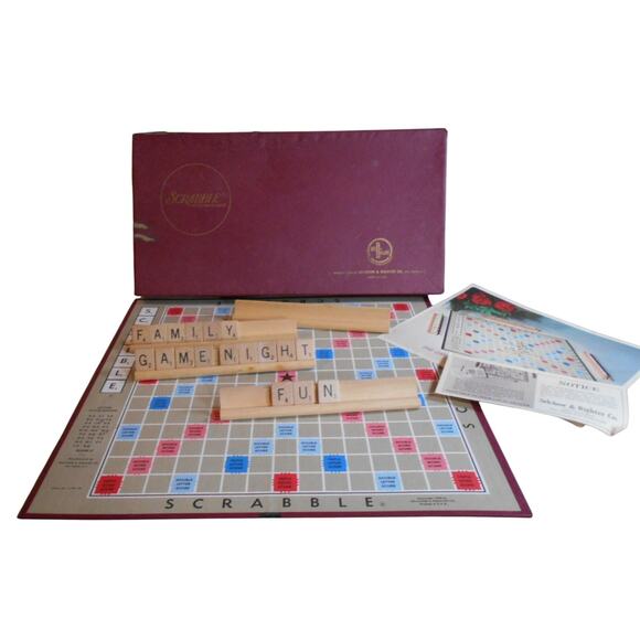 Vintage 1976 Scrabble Crossword Game Complete Selchow & Righter - Picture 1 of 10